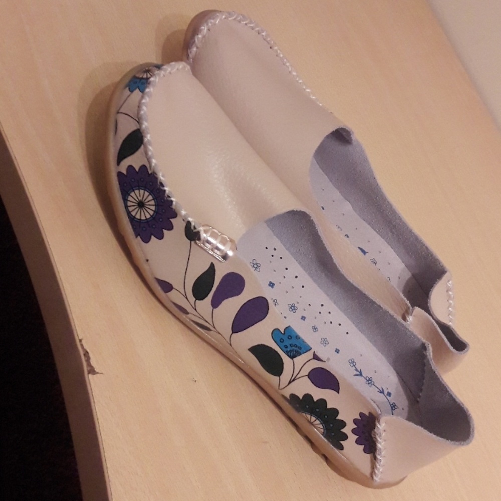Flat Shoes